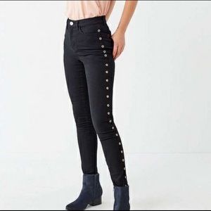 BDG twig high rise cropped - black grommet
